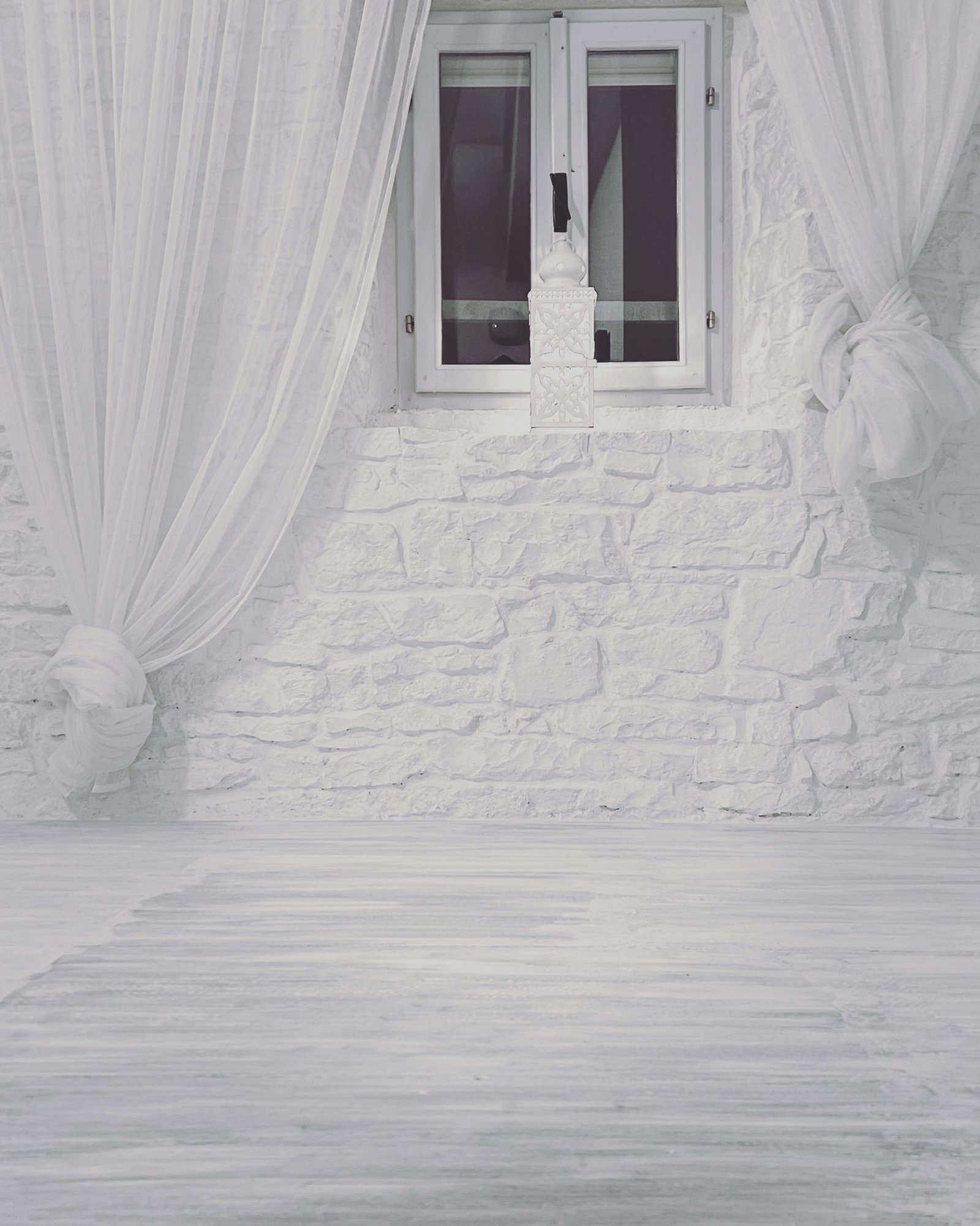 The big white-out as the undercoating continues...