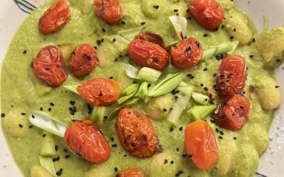fresh pea minty pesto with butter beans & roasted tomatoes